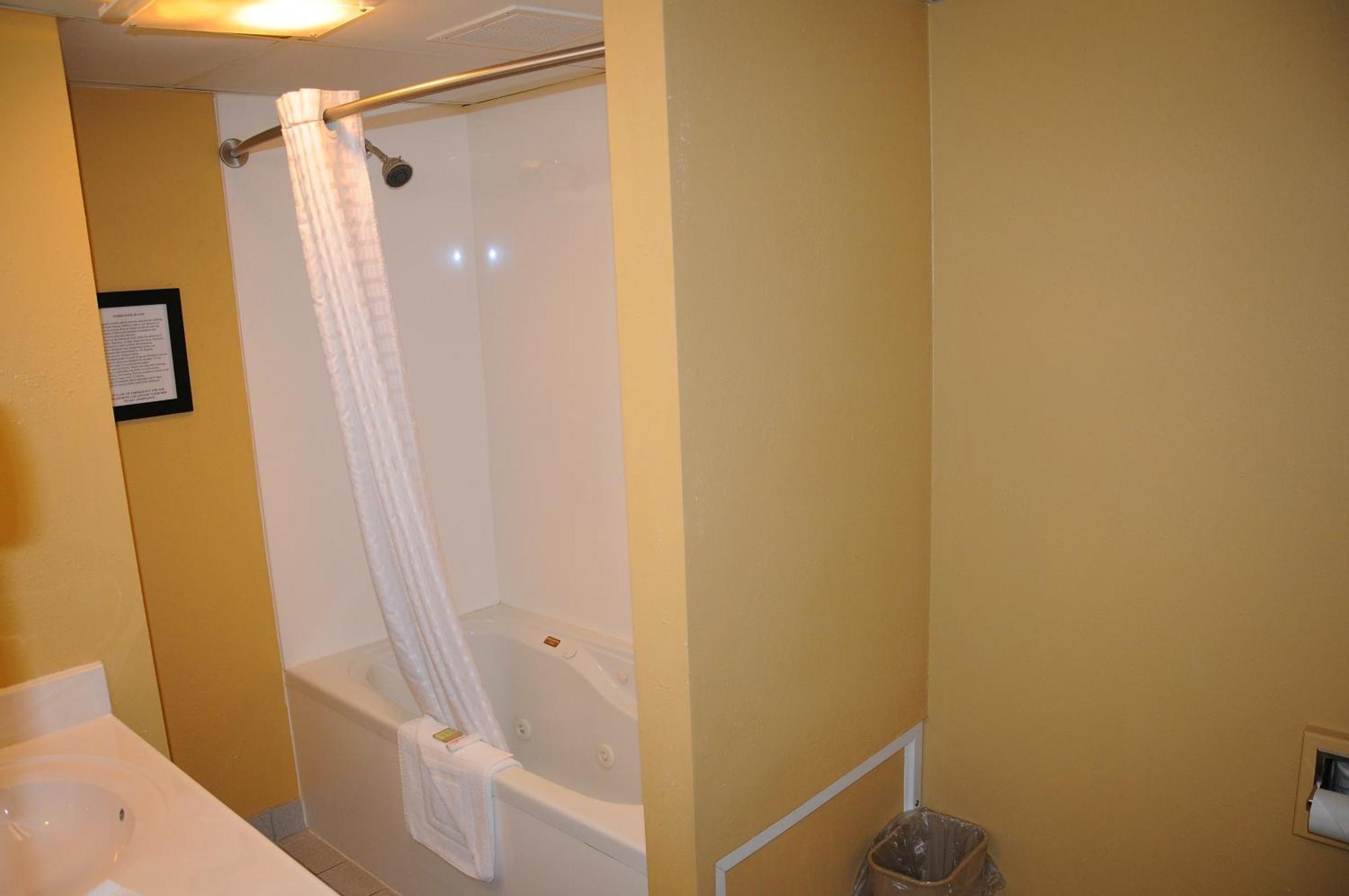 Boarders Inn And Suites By Cobblestone Lamar Missouri Rom bilde