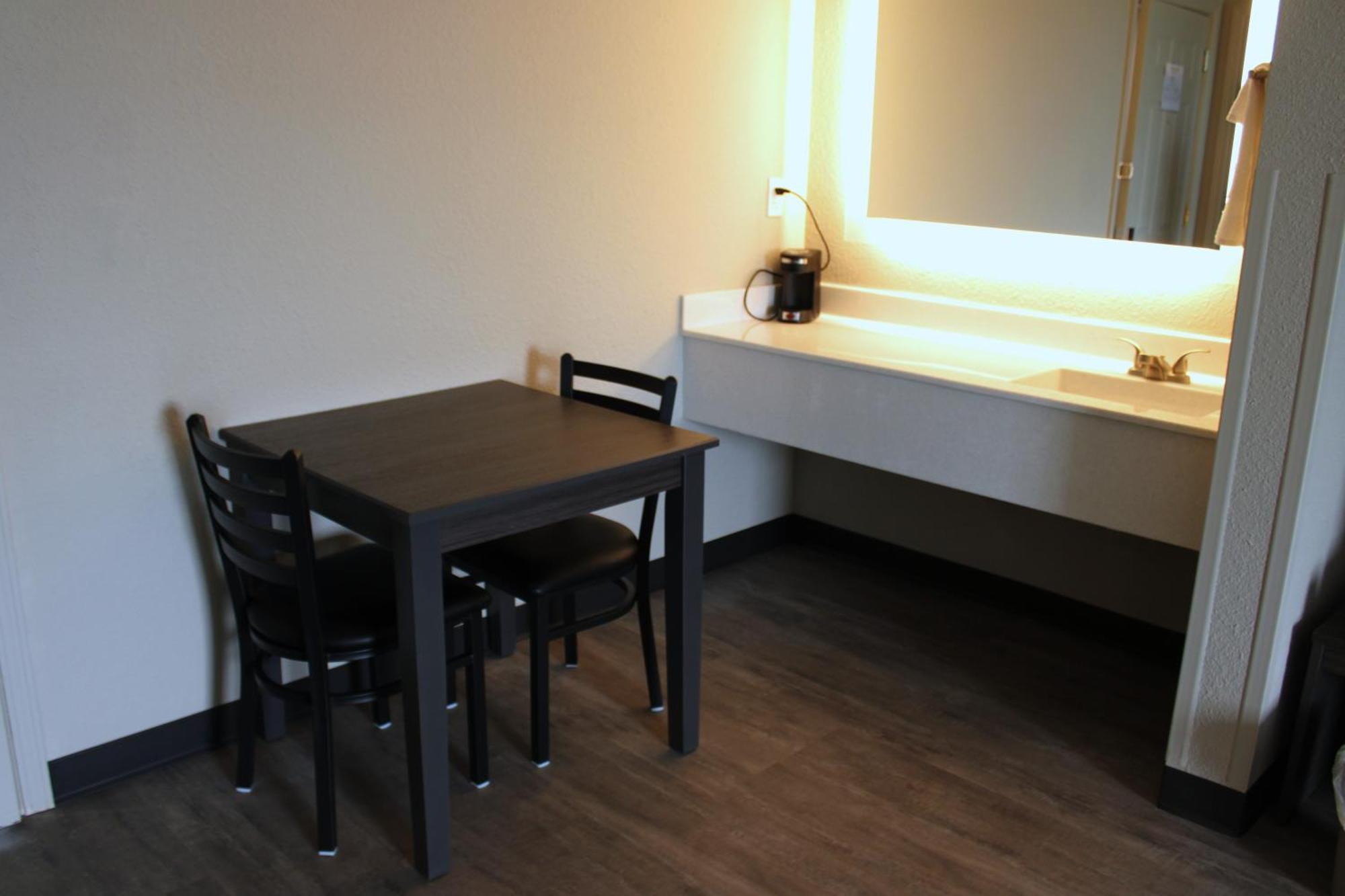 Boarders Inn And Suites By Cobblestone Lamar Missouri Eksteriør bilde
