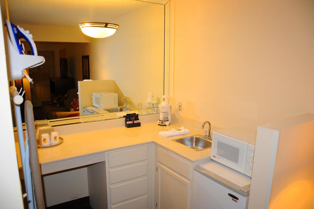 Boarders Inn And Suites By Cobblestone Lamar Missouri Eksteriør bilde
